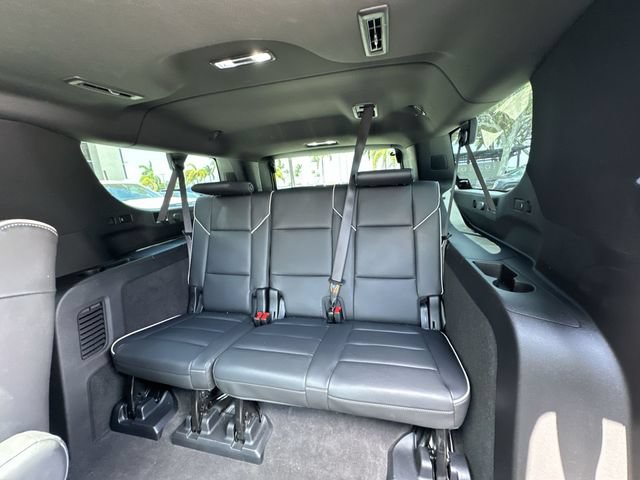 Certified 2024 Cadillac Escalade ESV Sport w/ LPO, ONYX Package RWD image 31
