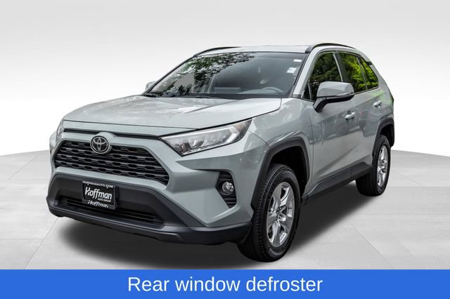 Used 2019 Toyota RAV4 XLE AWD/4WD image 12