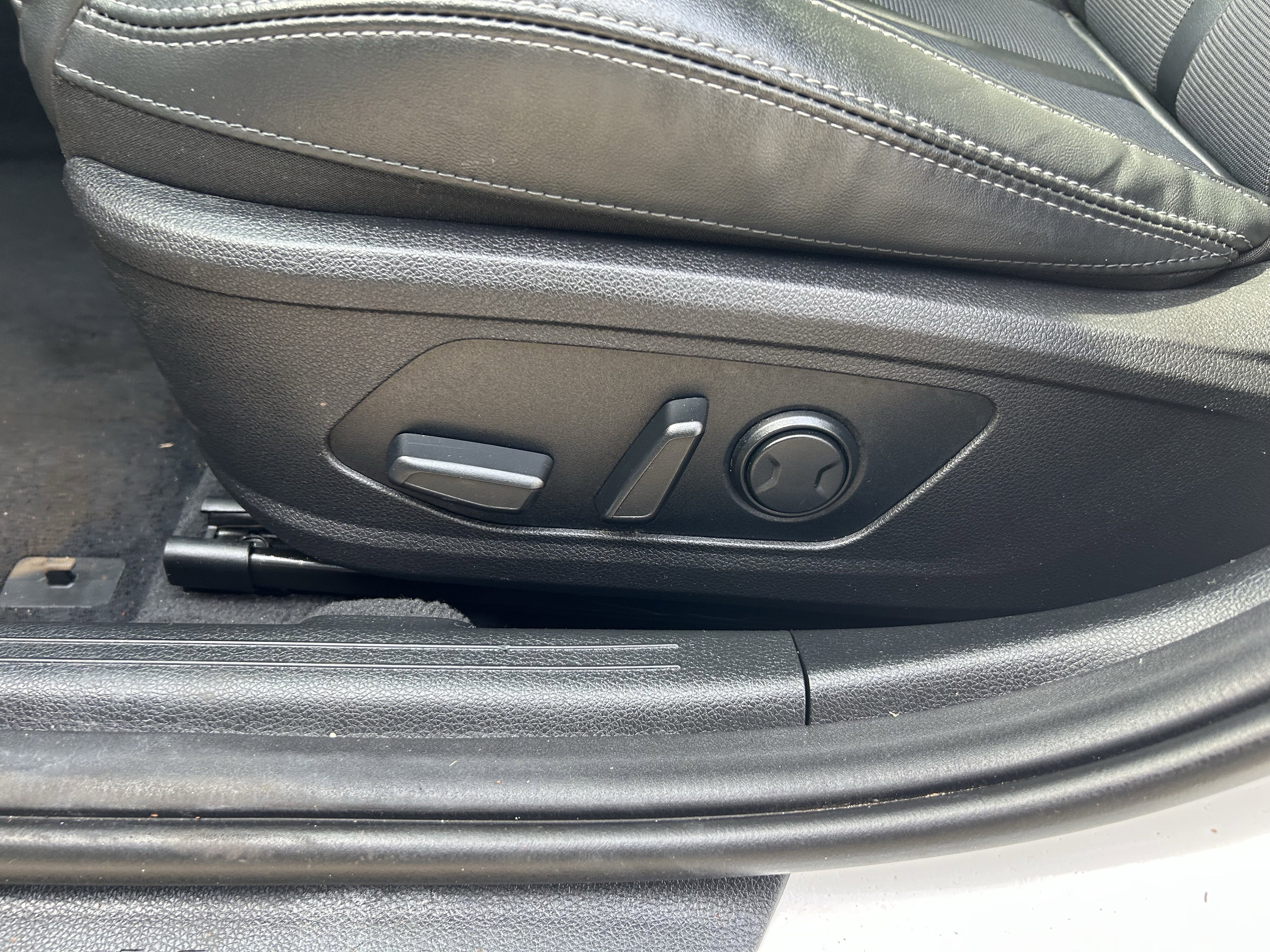 Used 2021 Kia K5 GT-Line w/ GT-Line FWD Premium Package image 21