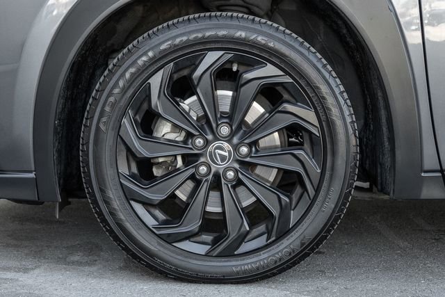 Used 2022 Lexus UX 200 image 13