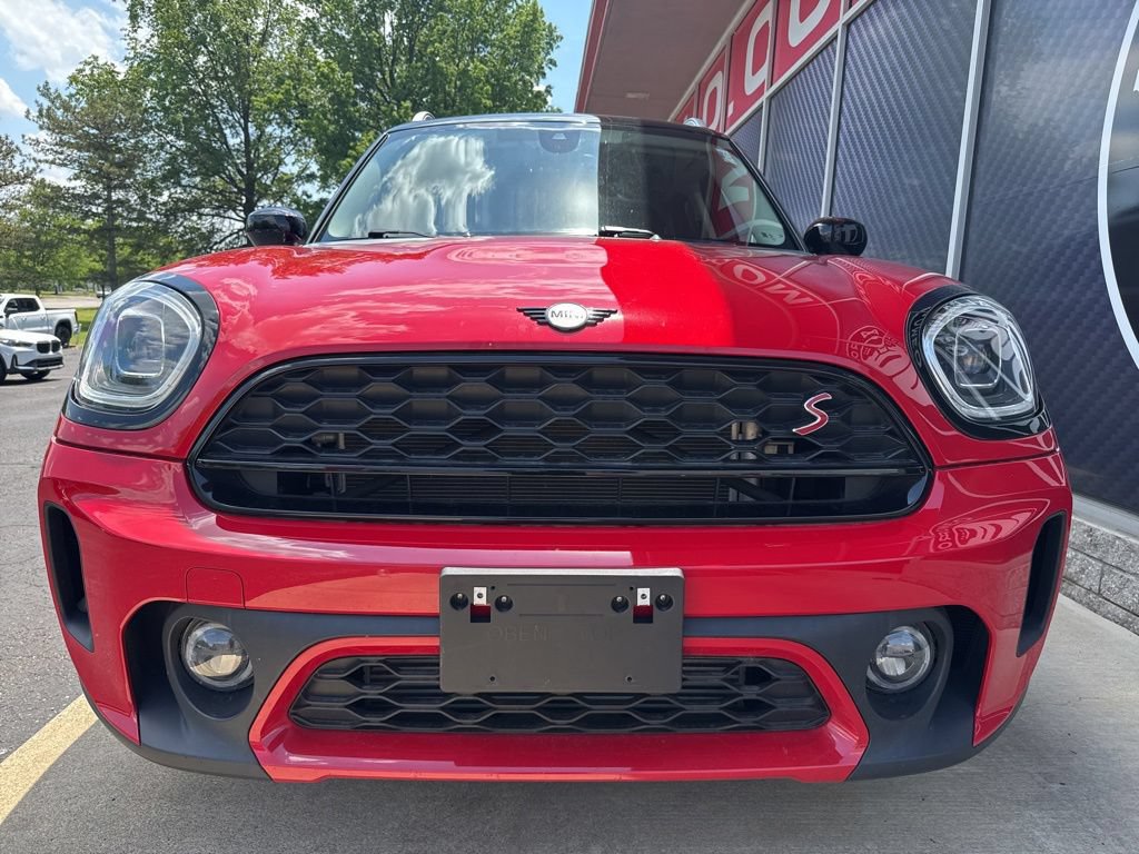 Used 2024 MINI Cooper Countryman S w/ Premium Package FWD image 8