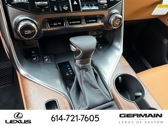 New 2026 Lexus LX 600 4WD w/ Premium Package image 26
