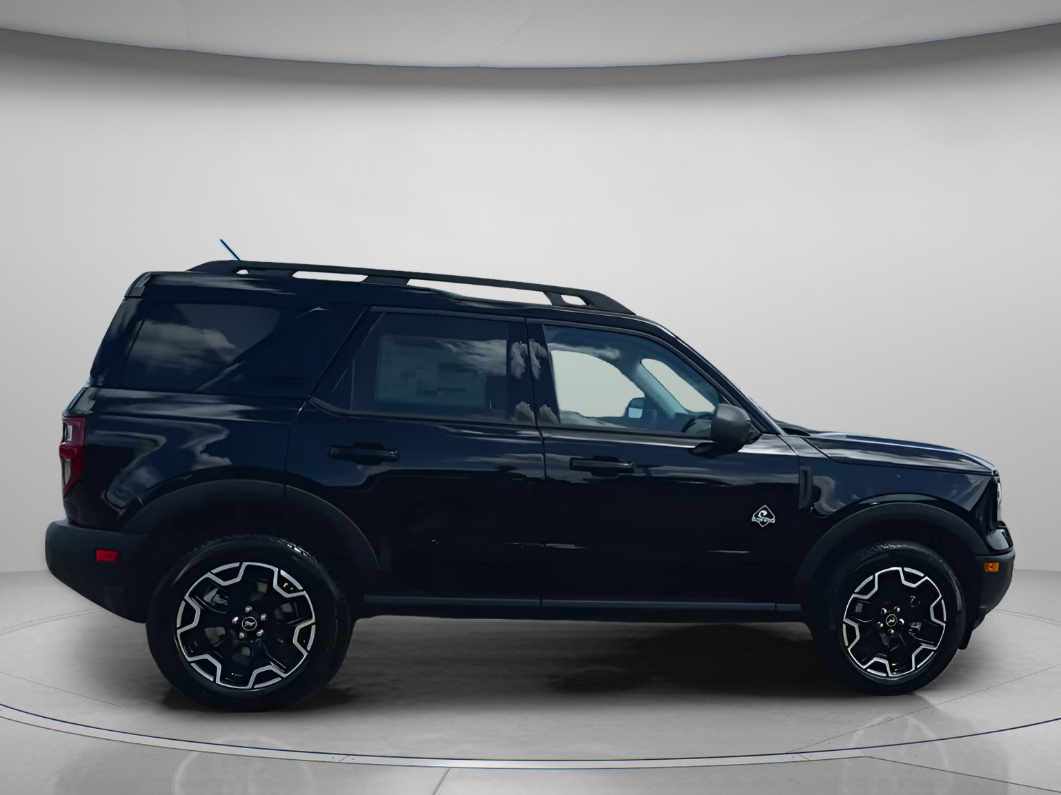 New 2025 Ford Bronco Sport Outer Banks w/ Outer Banks Tech Package+ AWD/4WD image 36