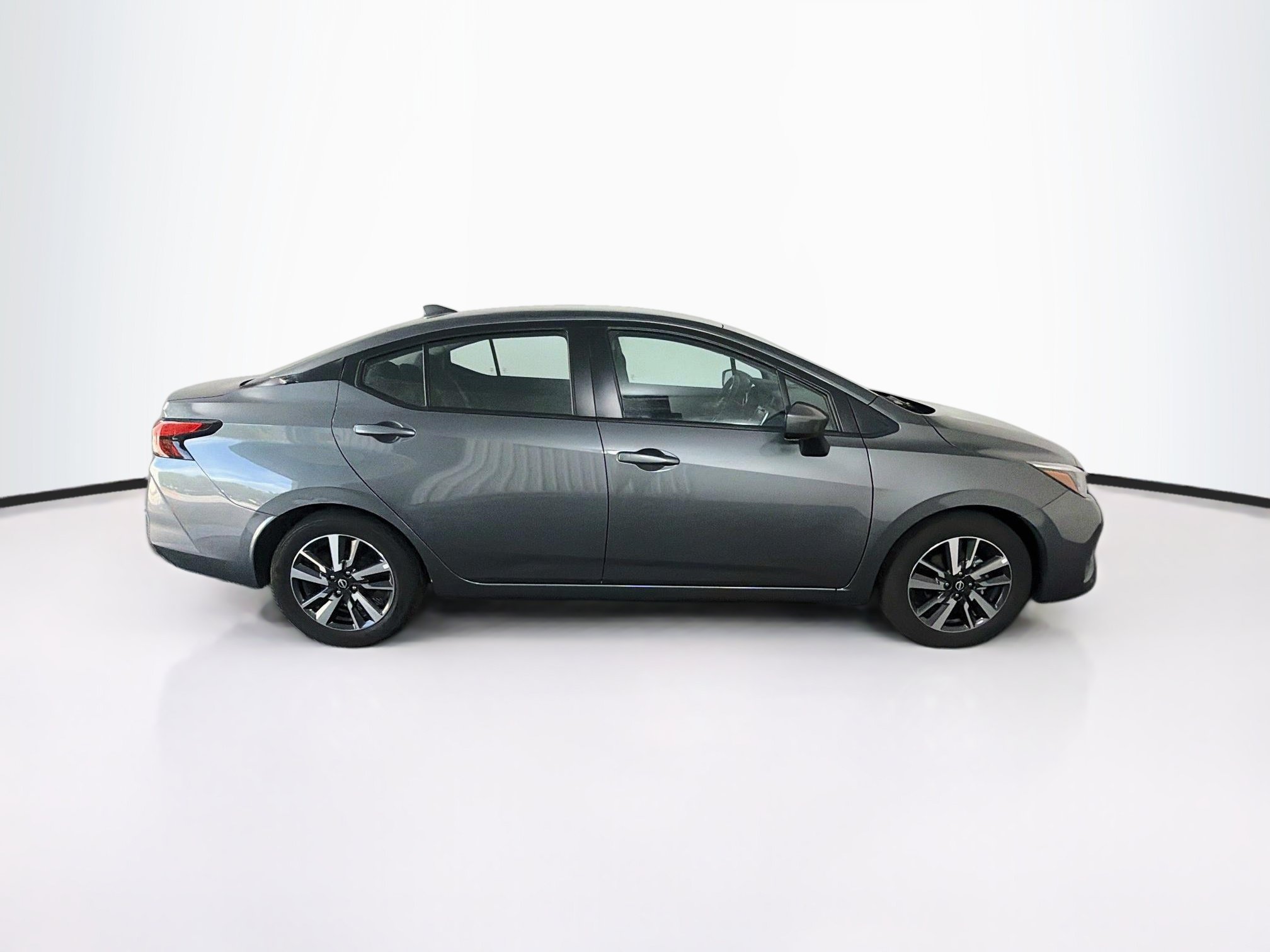 Used 2025 Nissan Versa SV FWD image 10