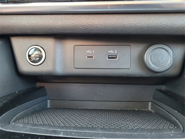 Used 2023 Nissan Rogue SV image 25