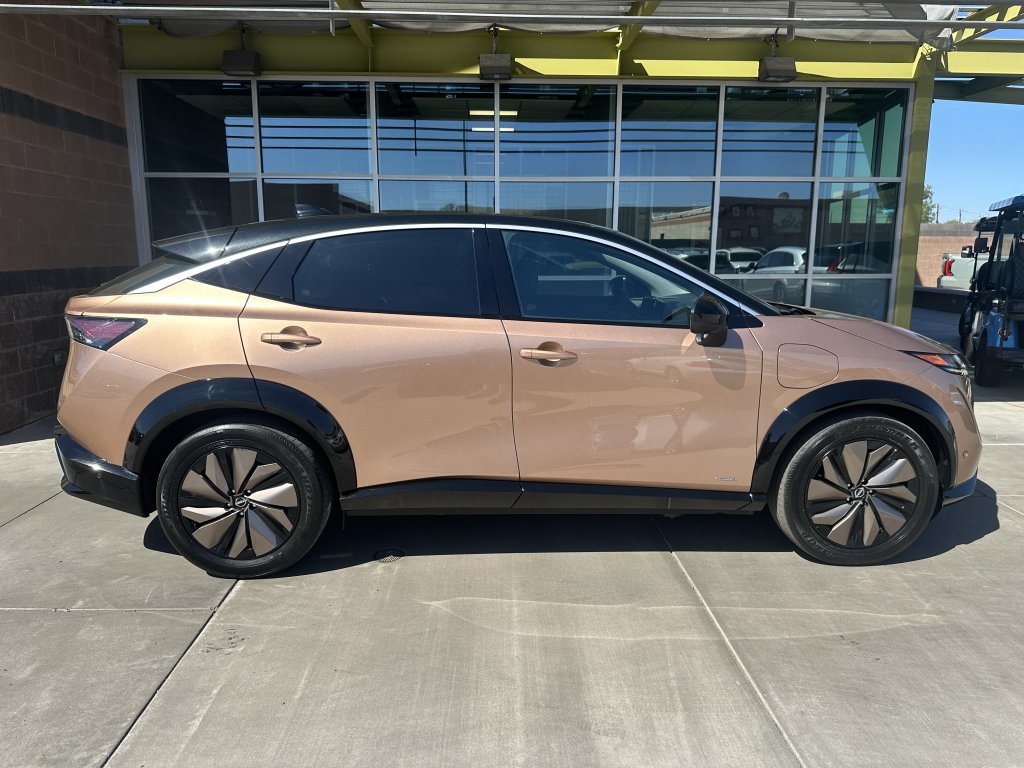 Used 2023 Nissan Ariya FWD image 7