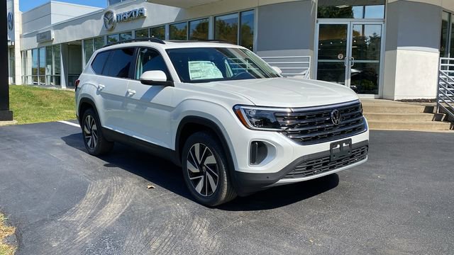 New 2026 Volkswagen Atlas SE image 3