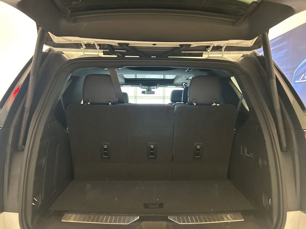 Used 2022 Chevrolet Tahoe RST w/ Luxury Package image 19