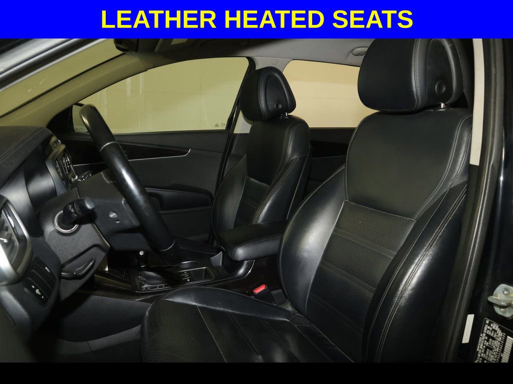 Used 2016 Kia Sorento EX image 2