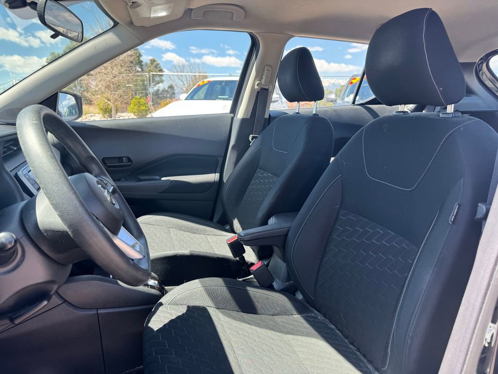 Used 2021 Nissan Kicks S FWD image 7