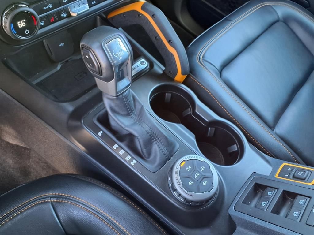 Used 2023 Ford Bronco Badlands w/ Sasquatch Package image 27