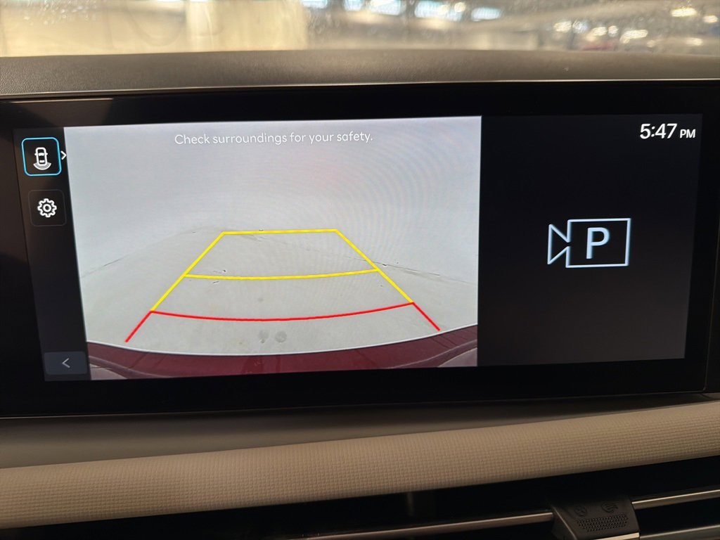 Certified 2025 Hyundai Tucson SE image 18