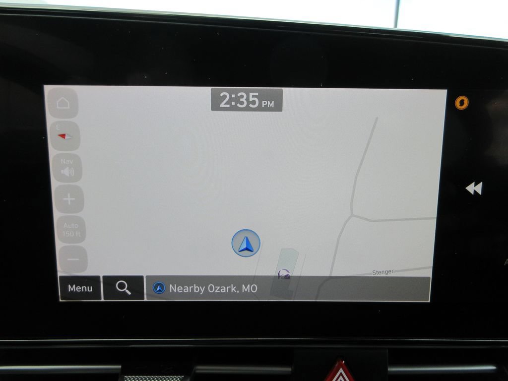 Used 2025 Hyundai Elantra SEL FWD image 29