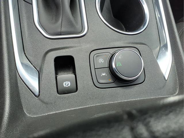 Certified 2023 Chevrolet Traverse LT image 18