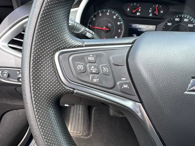 Used 2025 Chevrolet Malibu LT FWD image 16