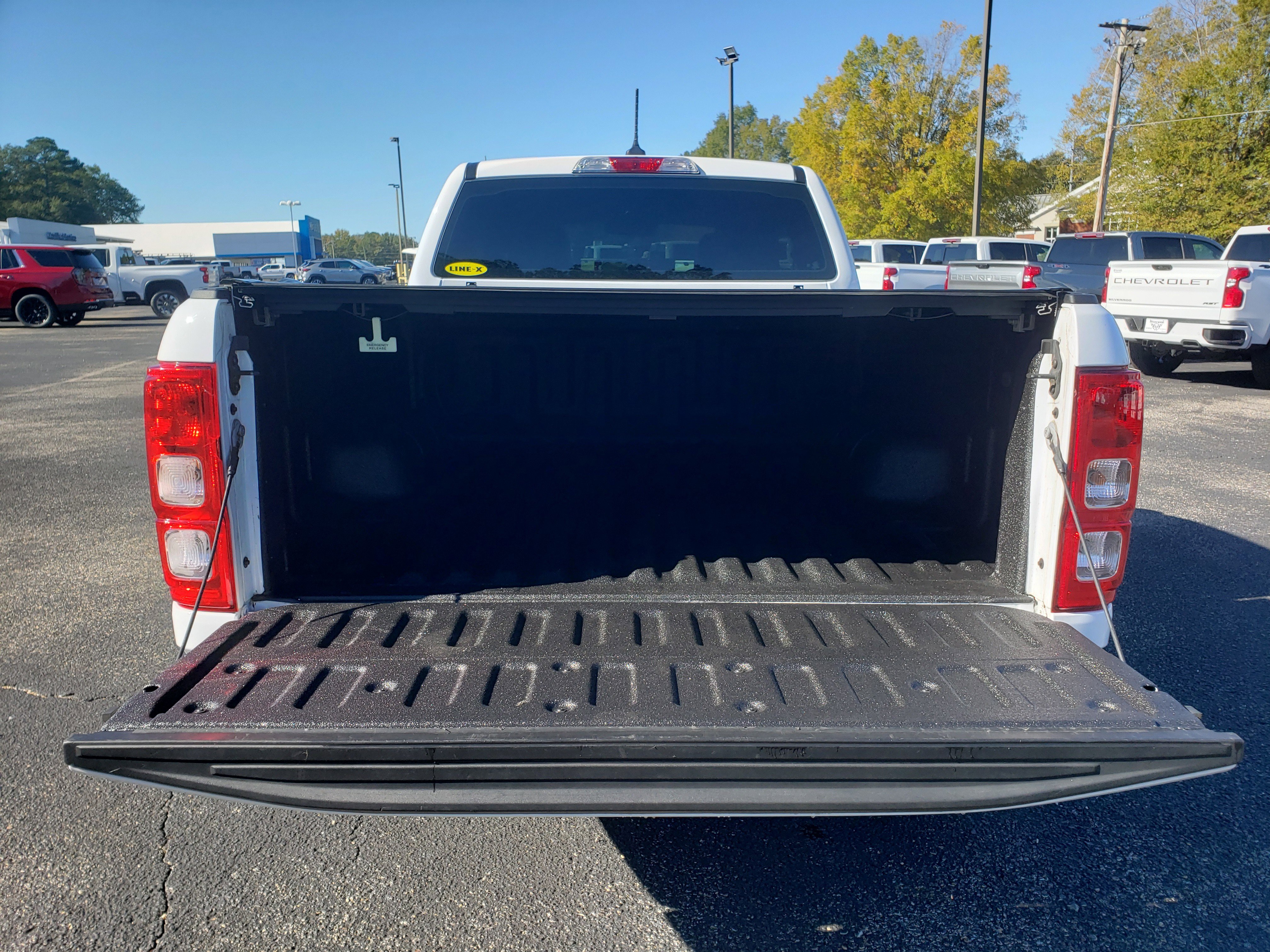 Used 2023 Ford Ranger XL image 9