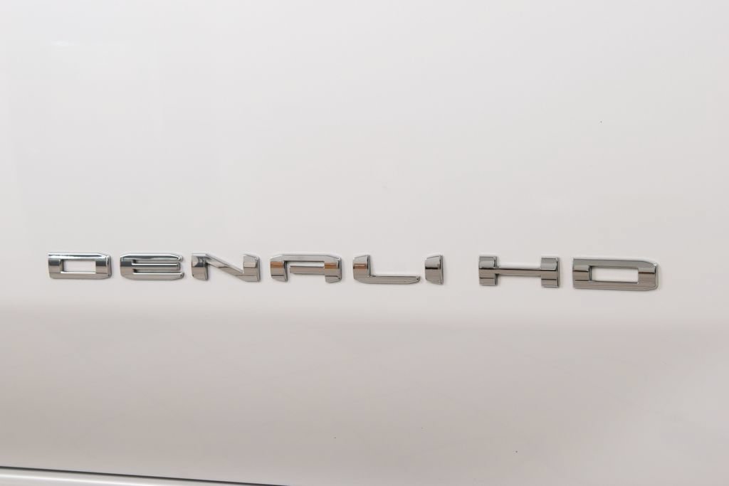 Used 2023 GMC Sierra 3500 Denali w/ Denali Ultimate Package AWD/4WD image 18