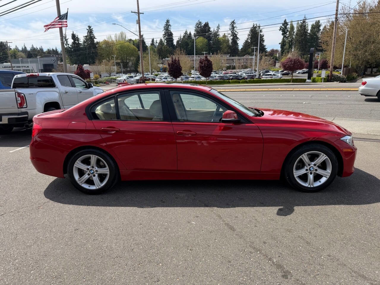 Used 2014 BMW 320i Sedan RWD image 9