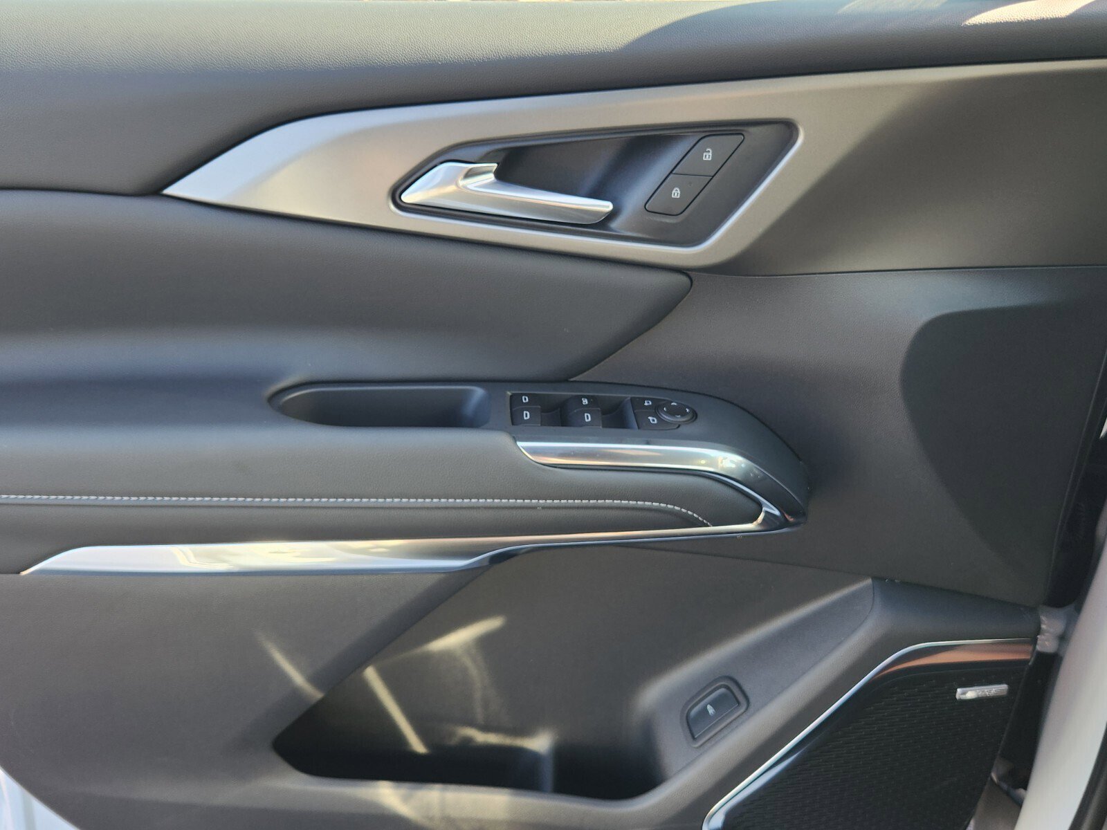 New 2026 Chevrolet Traverse LT w/ Enhanced Driving Package image 14