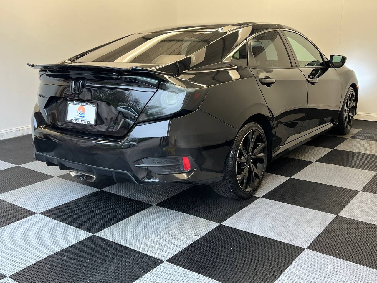 Used 2019 Honda Civic Sport image 6
