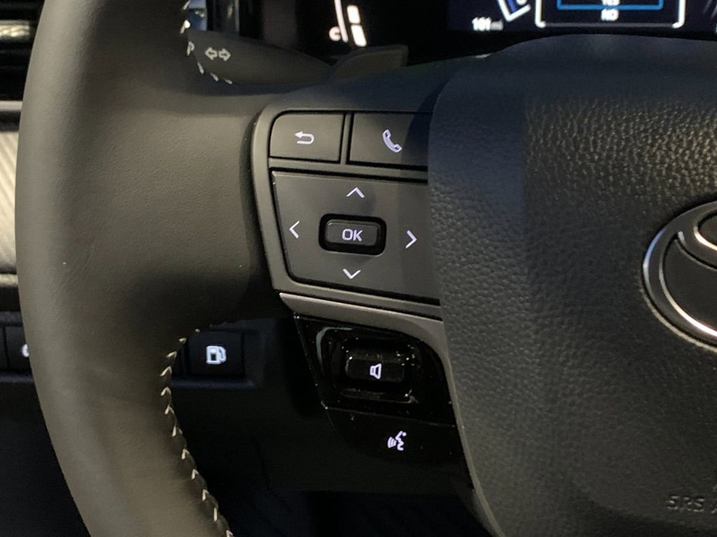 New 2026 Toyota Camry SE image 27