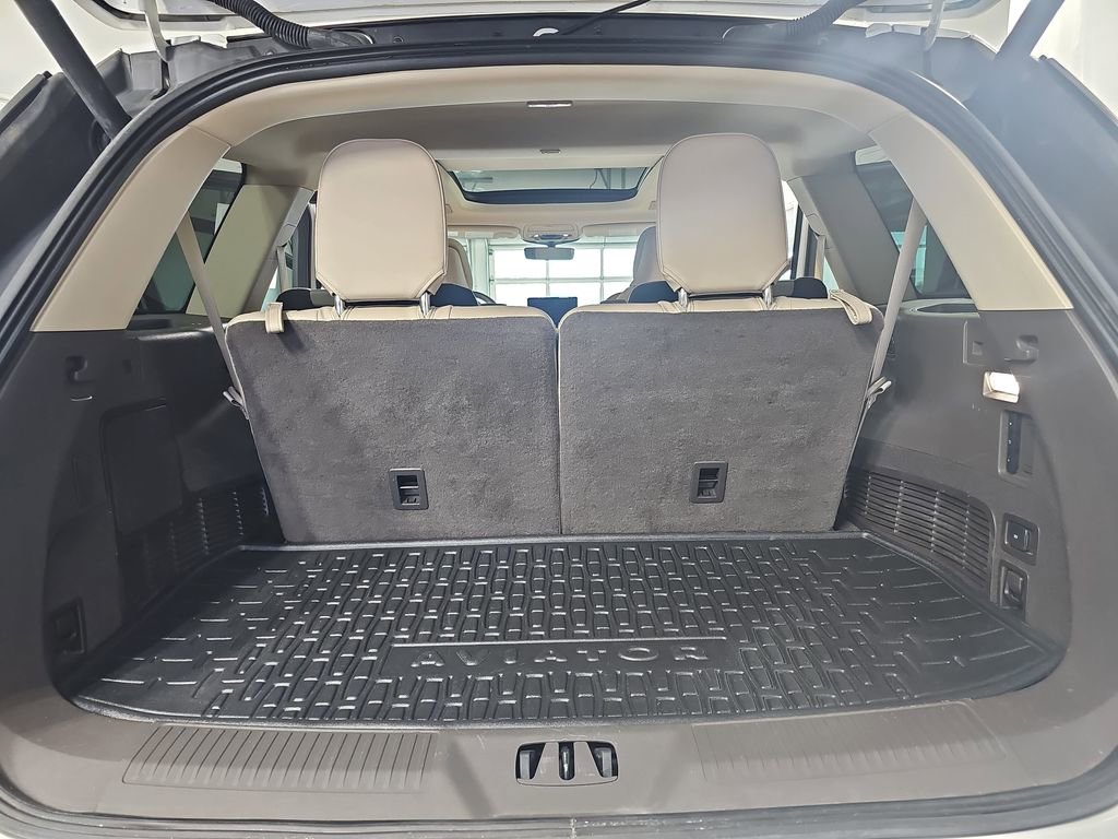 Used 2024 Lincoln Aviator Reserve w/ Equipment Group 201A image 17