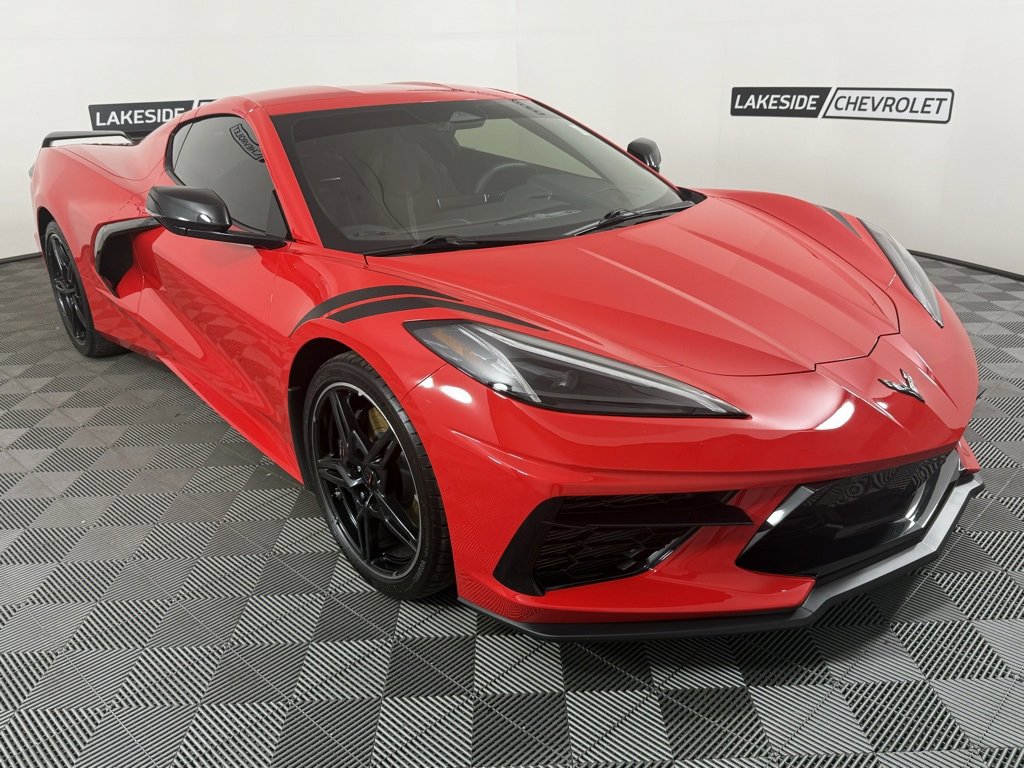 Used 2024 Chevrolet Corvette Stingray w/ Z51 Performance Package image 9