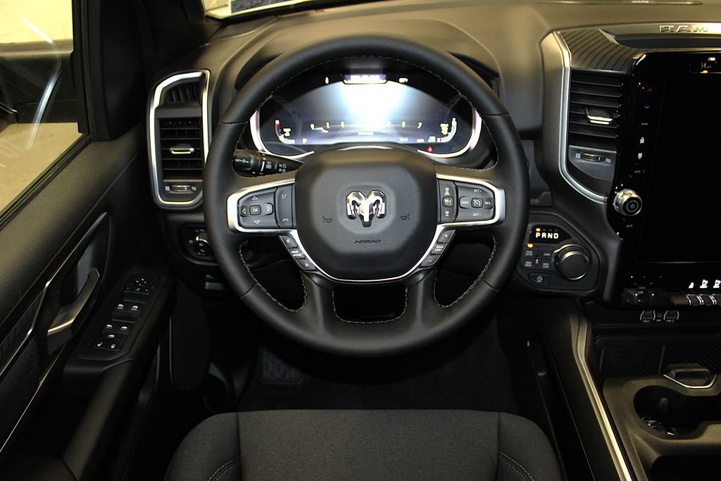 New 2026 RAM 1500 Big Horn AWD/4WD image 12
