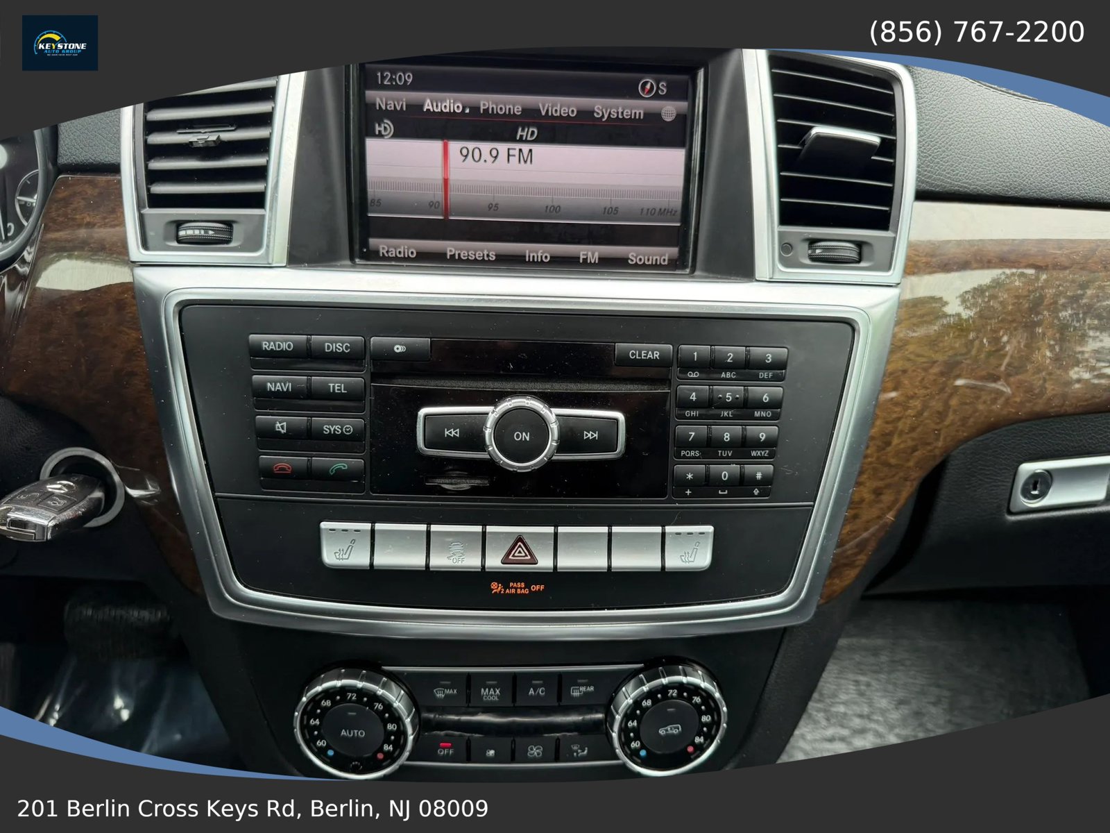 Used 2013 Mercedes-Benz GL 450 4MATIC image 26