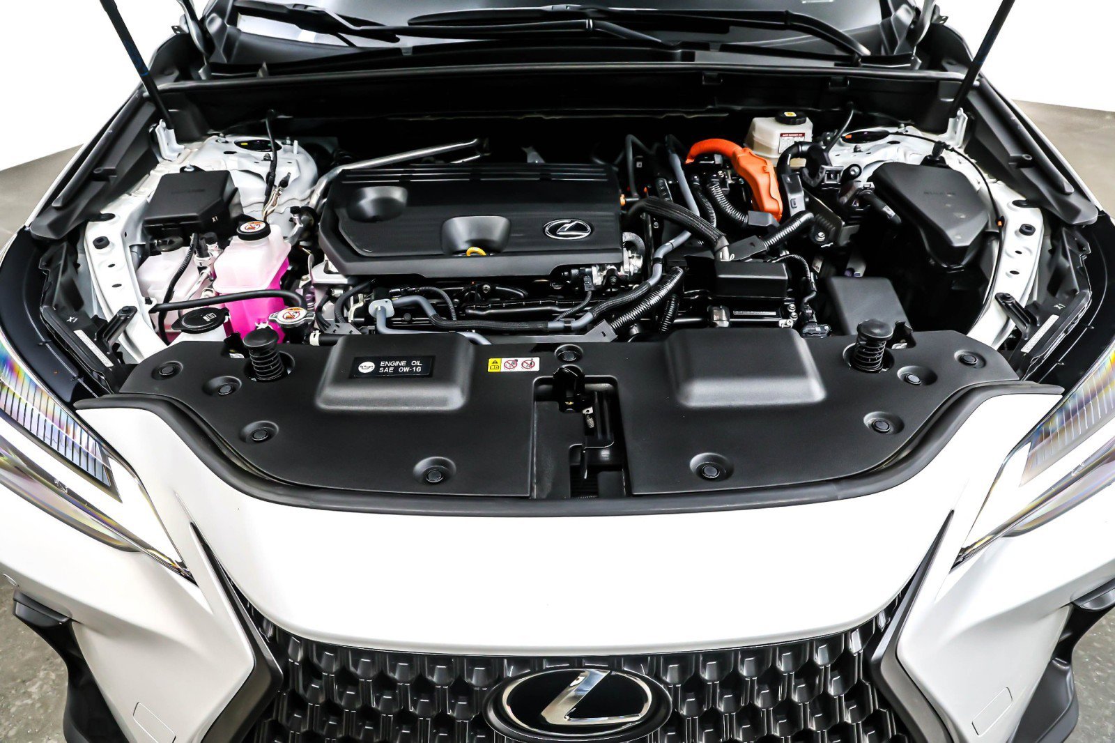 Used 2024 Lexus NX 350h AWD w/ Vision Package image 11