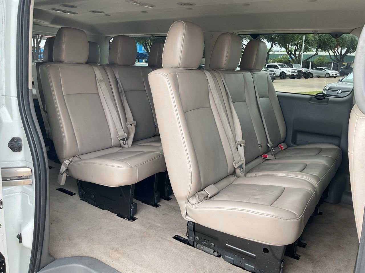 Used 2014 Nissan NV 3500 SL w/ Technology Package image 17