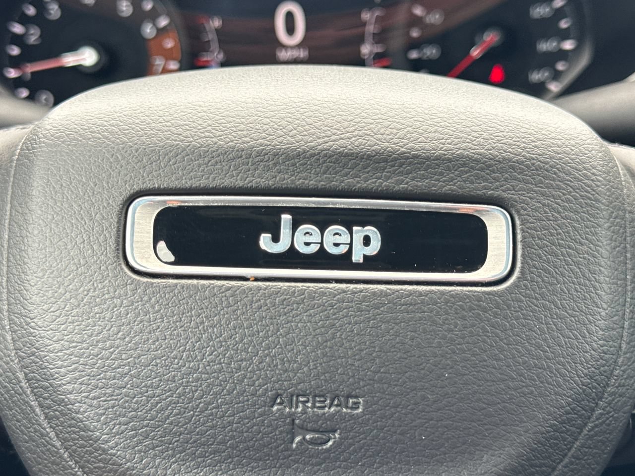 Used 2024 Jeep Compass Latitude AWD/4WD image 29