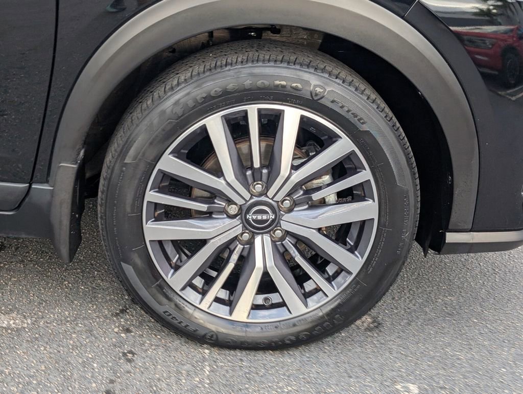 Certified 2023 Nissan Kicks SV image 9