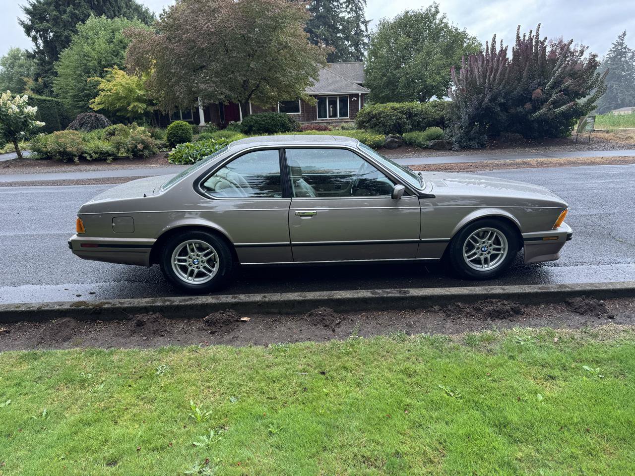 Used 1988 BMW 635CSi Coupe RWD image 6