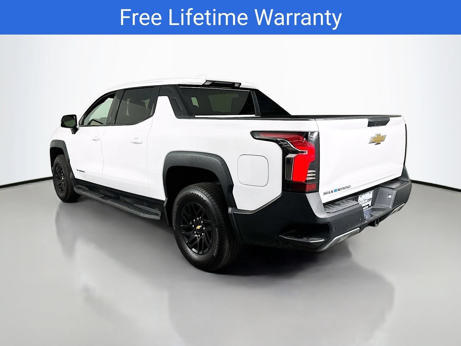 New 2026 Chevrolet Silverado EV LT AWD/4WD image 6
