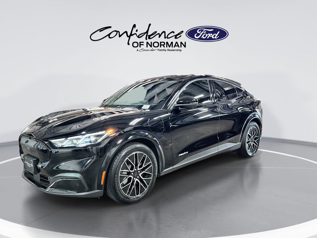 Used 2025 Ford Mustang Mach-E Premium RWD image 4