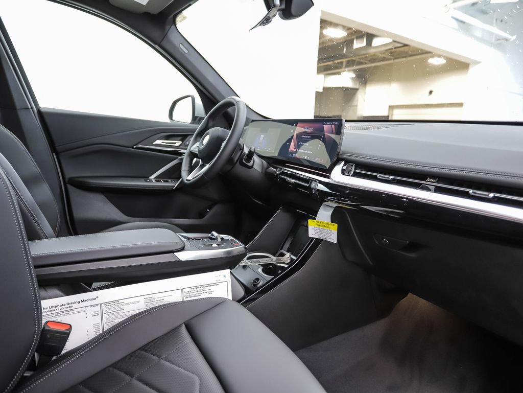 Used 2025 BMW X1 xDrive28i w/ Convenience Package image 30