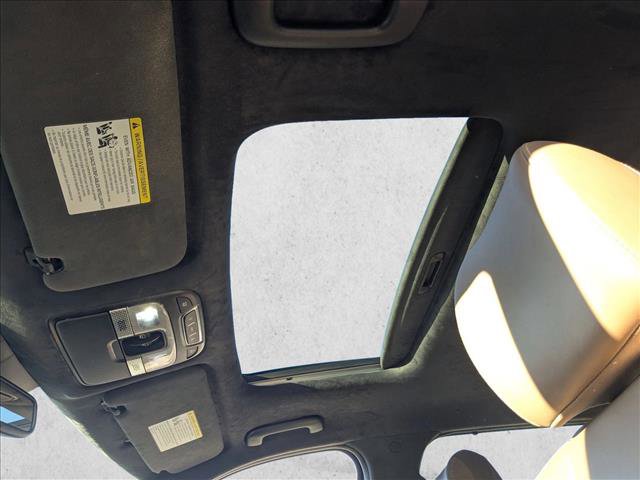 Used 2021 Kia Telluride SX w/ SX Prestige Package image 17