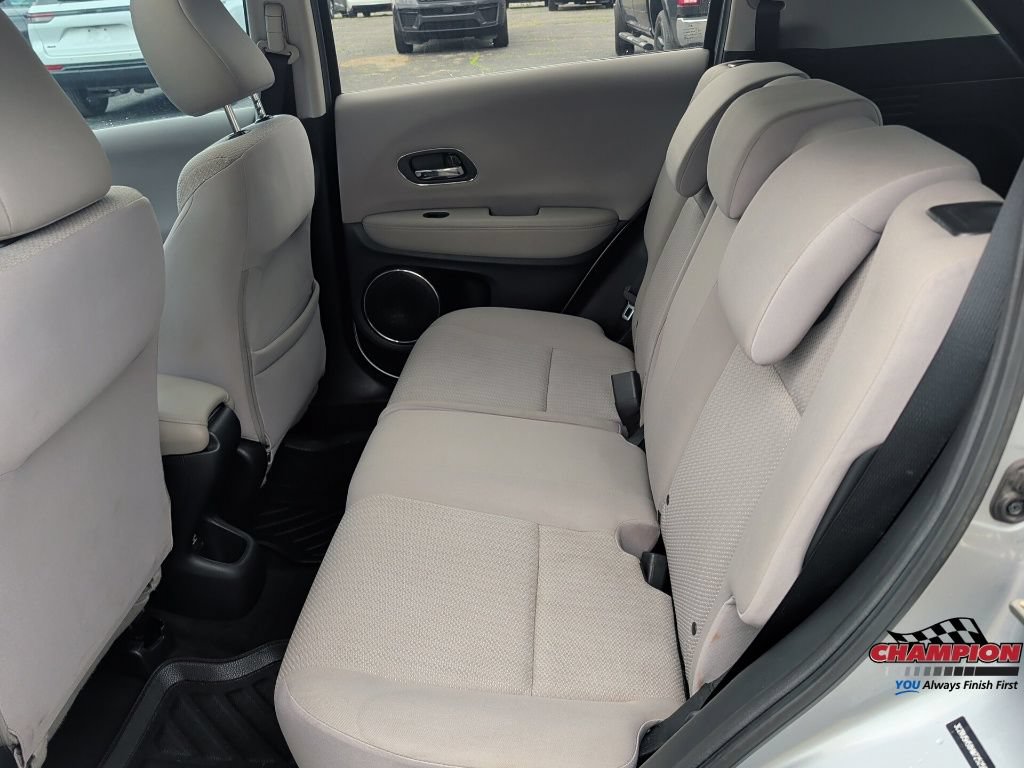 Used 2017 Honda HR-V EX image 17