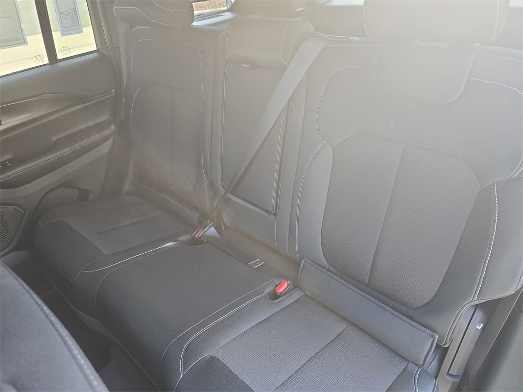 New 2025 Jeep Grand Cherokee Laredo image 14