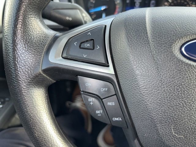 Used 2018 Ford Fusion SE FWD image 28