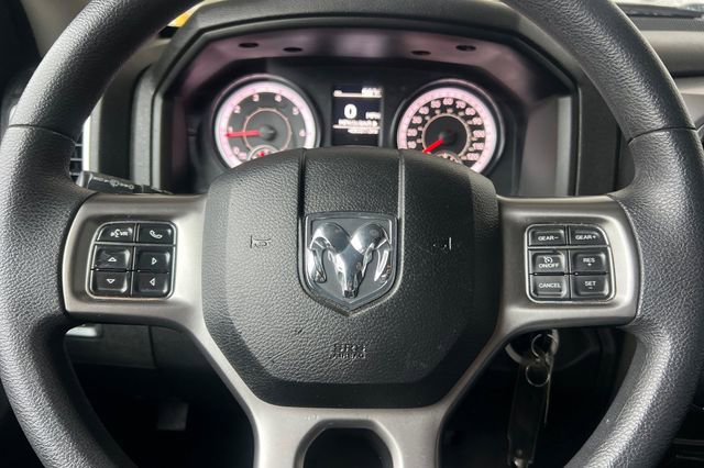 Used 2024 RAM 1500 Classic SLT image 27