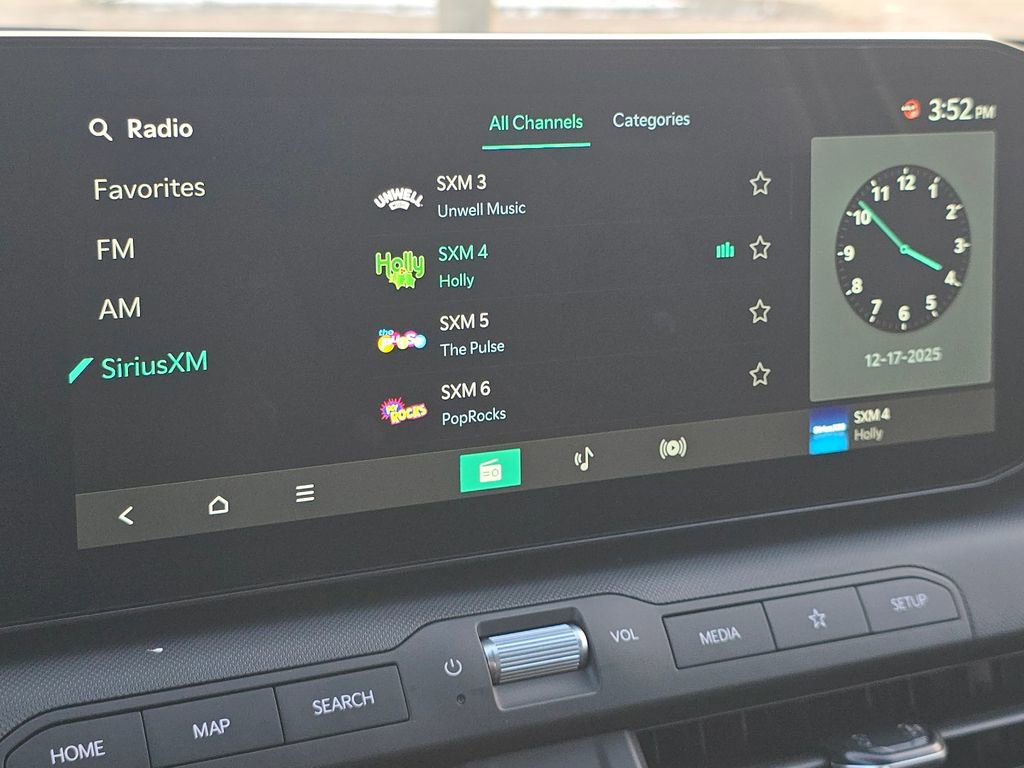 New 2025 Kia K4 LX image 27