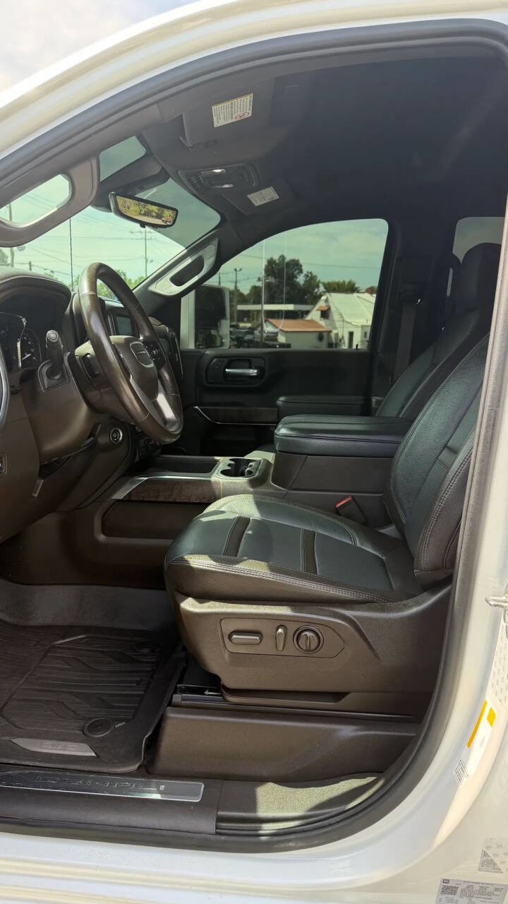 Used 2023 GMC Sierra 3500 Denali w/ Technology Package AWD/4WD image 16
