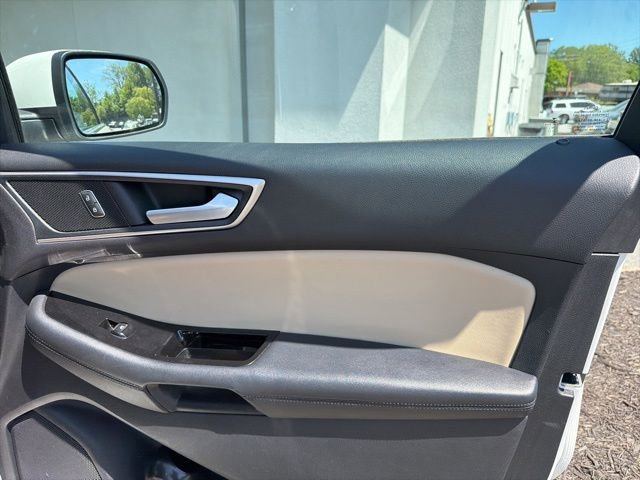 Used 2020 Ford Edge SEL w/ Convenience Package FWD image 10