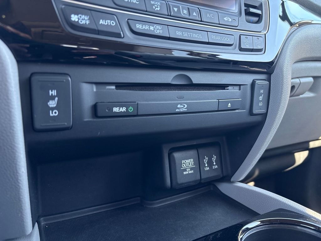 Used 2016 Honda Pilot Touring image 53