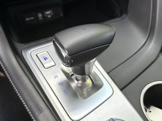 Used 2020 Genesis G70 2.0T w/ Elite Package AWD/4WD image 17