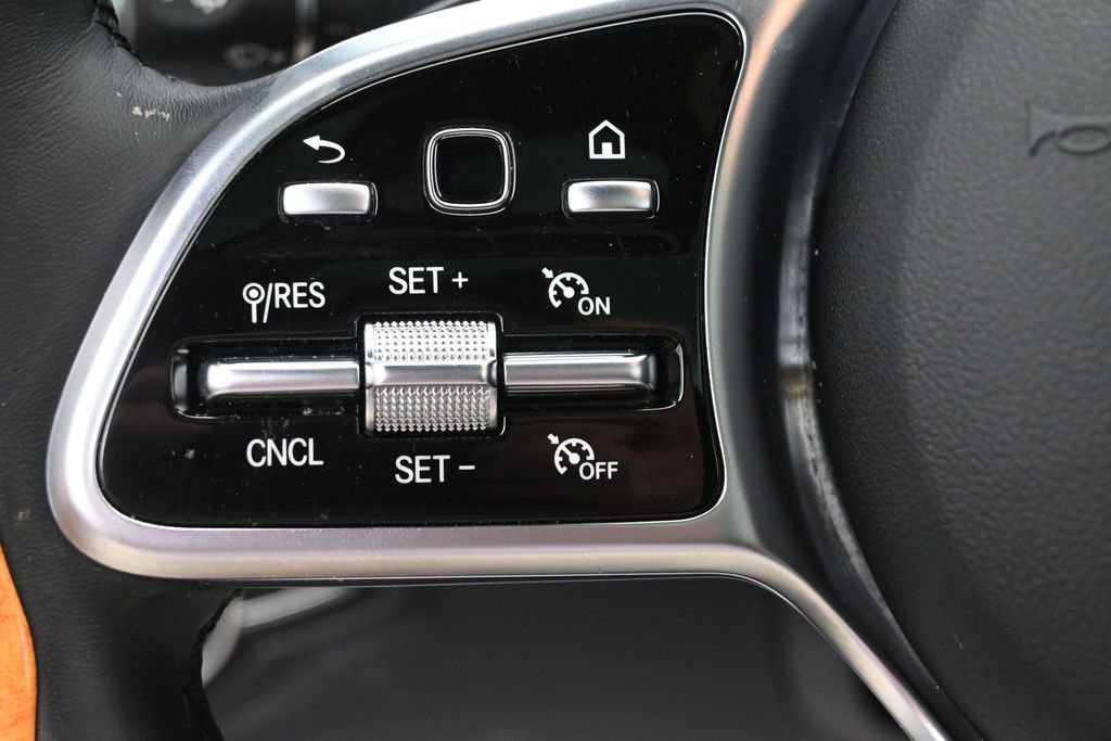 Used 2022 Mercedes-Benz C 300 Coupe image 13