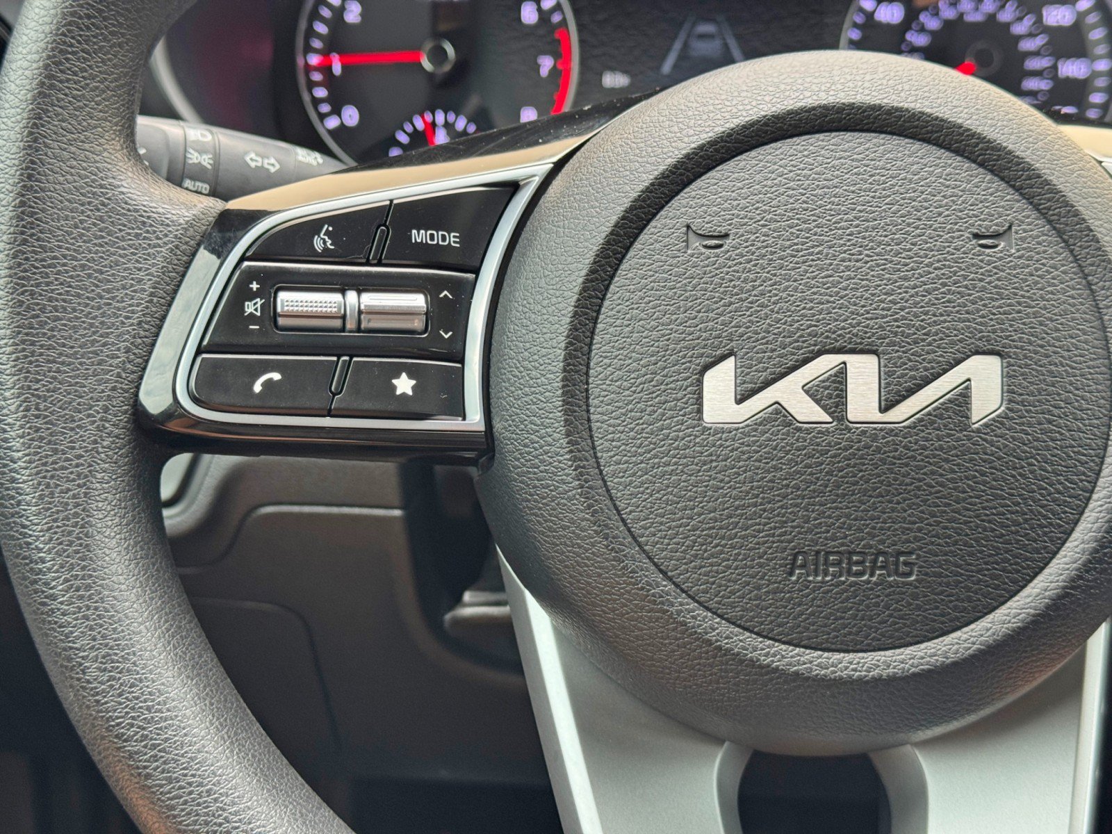 Used 2023 Kia Forte LX FWD image 19