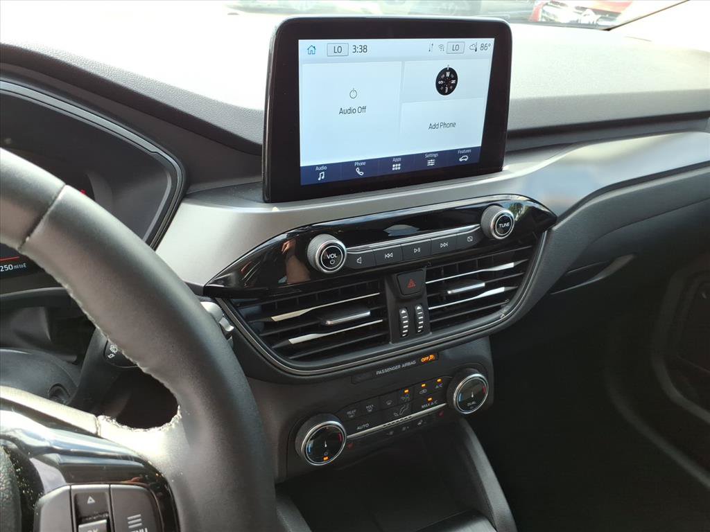 Certified 2023 Ford Escape Active AWD/4WD image 15
